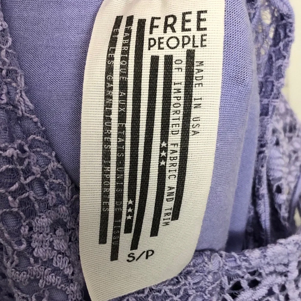 𝅺FREE People Small Lilac lace mini Dress